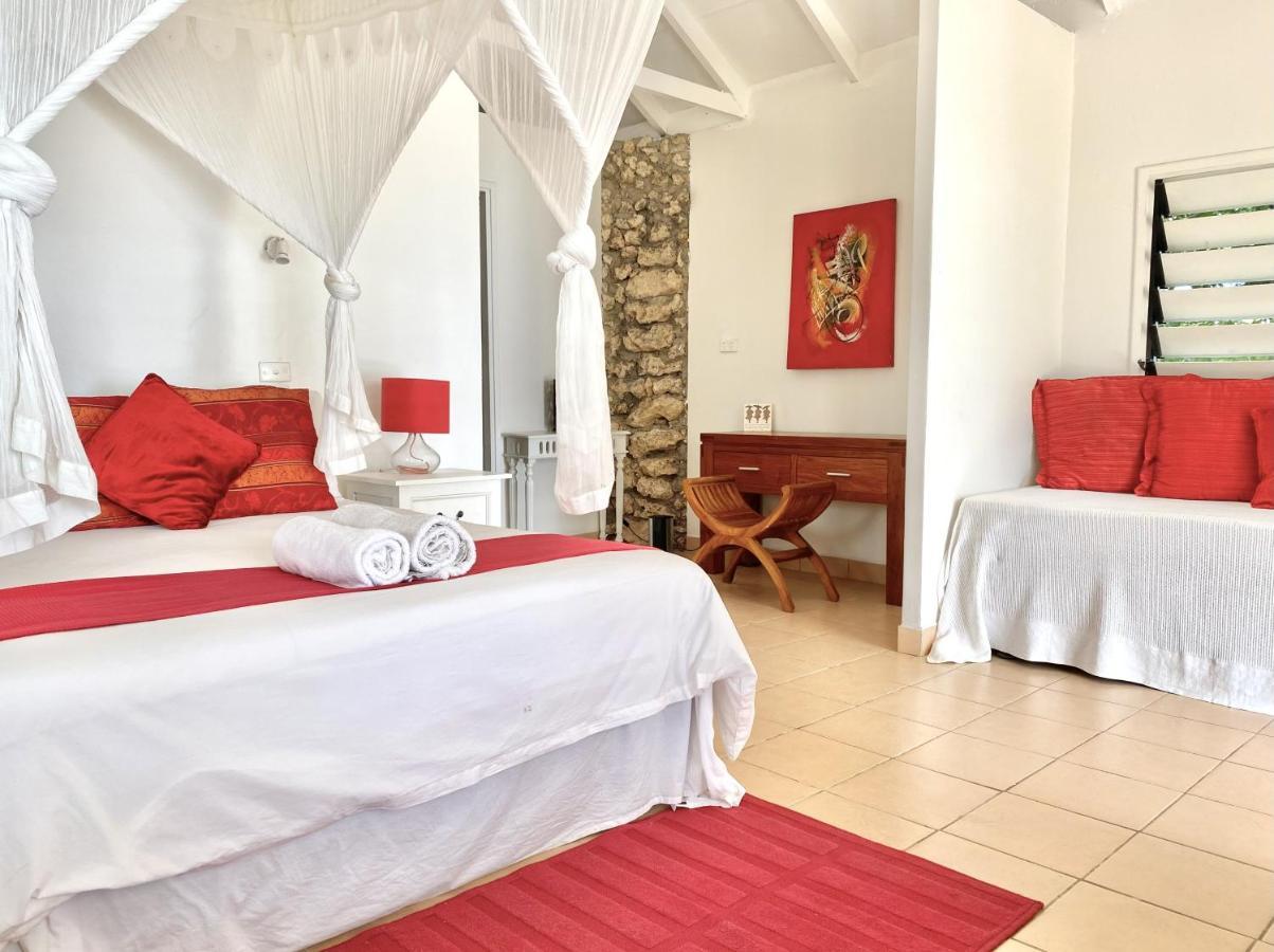 Coco Beach Resort Port Vila Kültér fotó