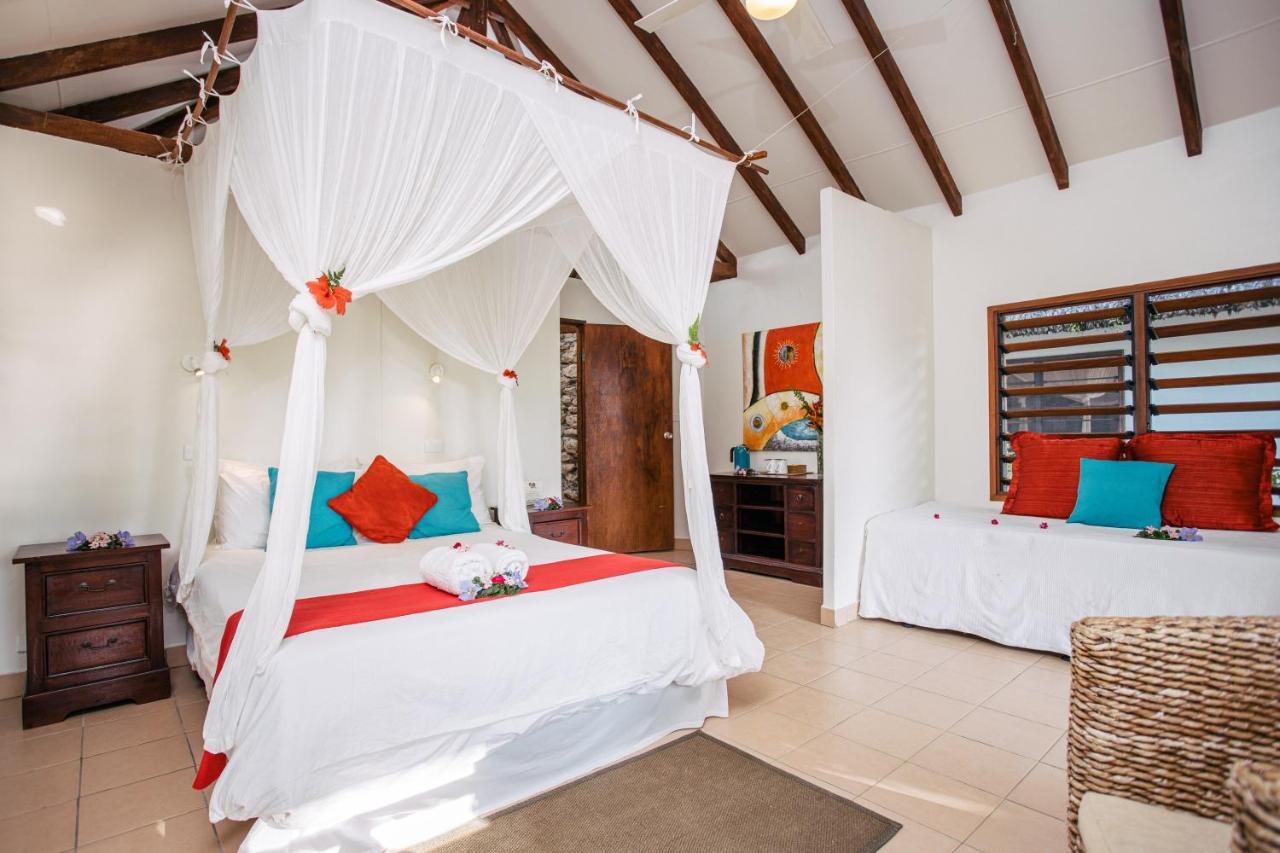 Coco Beach Resort Port Vila Kültér fotó