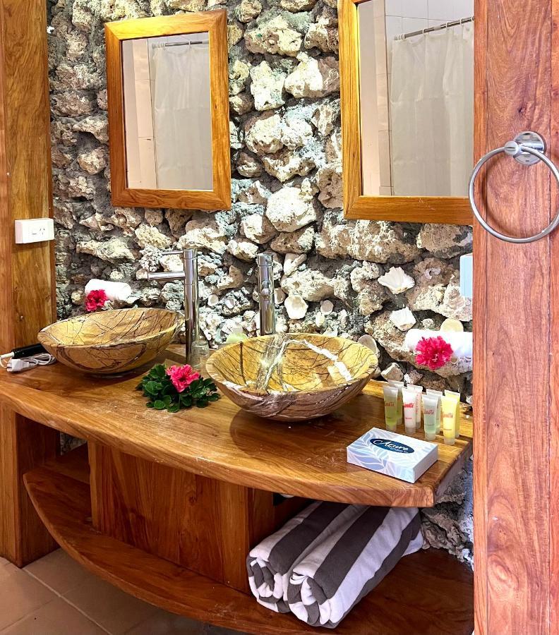 Coco Beach Resort Port Vila Kültér fotó
