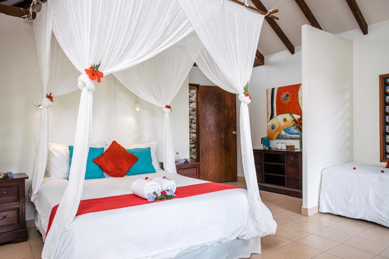 Coco Beach Resort Port Vila Kültér fotó