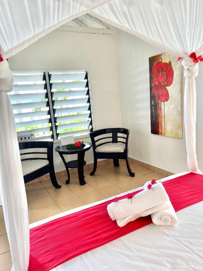 Coco Beach Resort Port Vila Kültér fotó