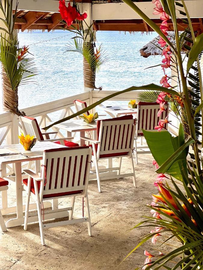 Coco Beach Resort Port Vila Kültér fotó