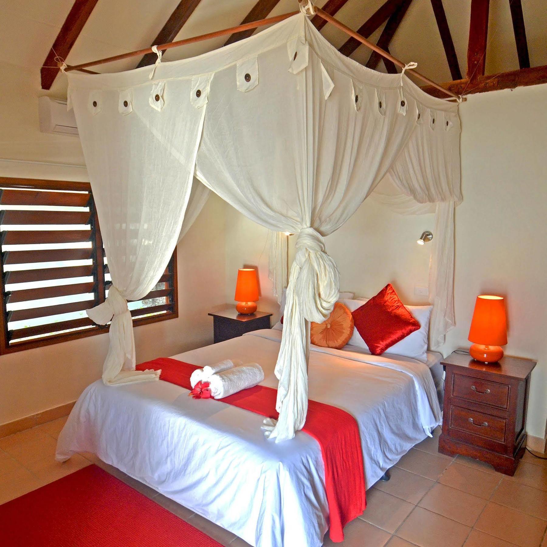 Coco Beach Resort Port Vila Kültér fotó