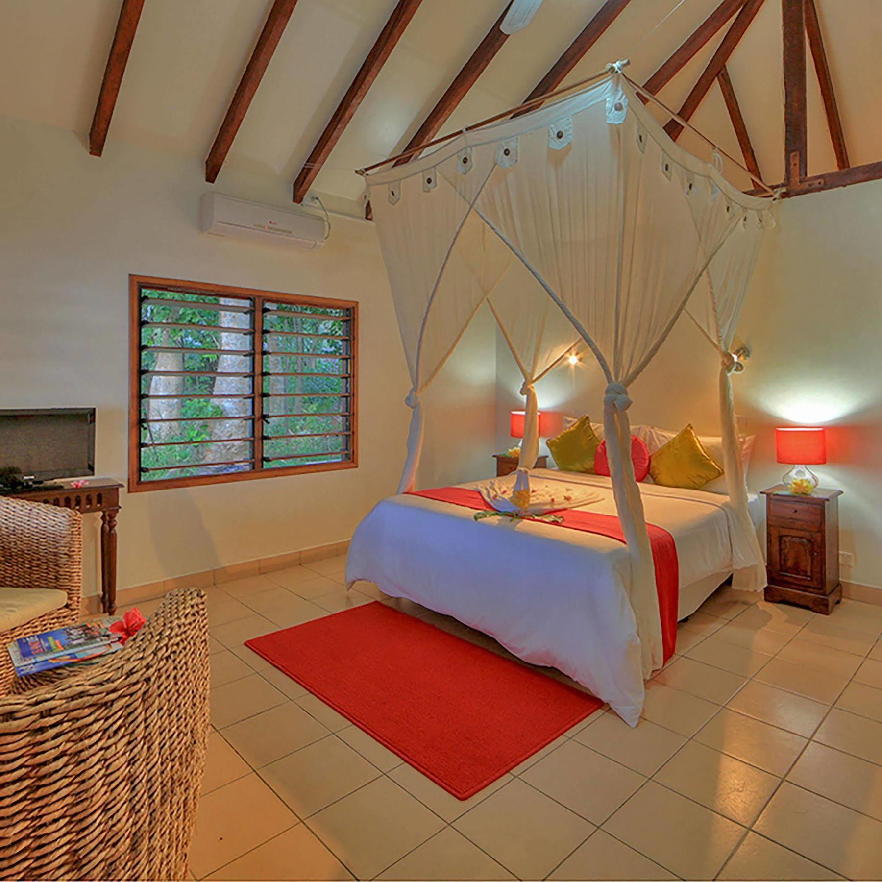 Coco Beach Resort Port Vila Kültér fotó