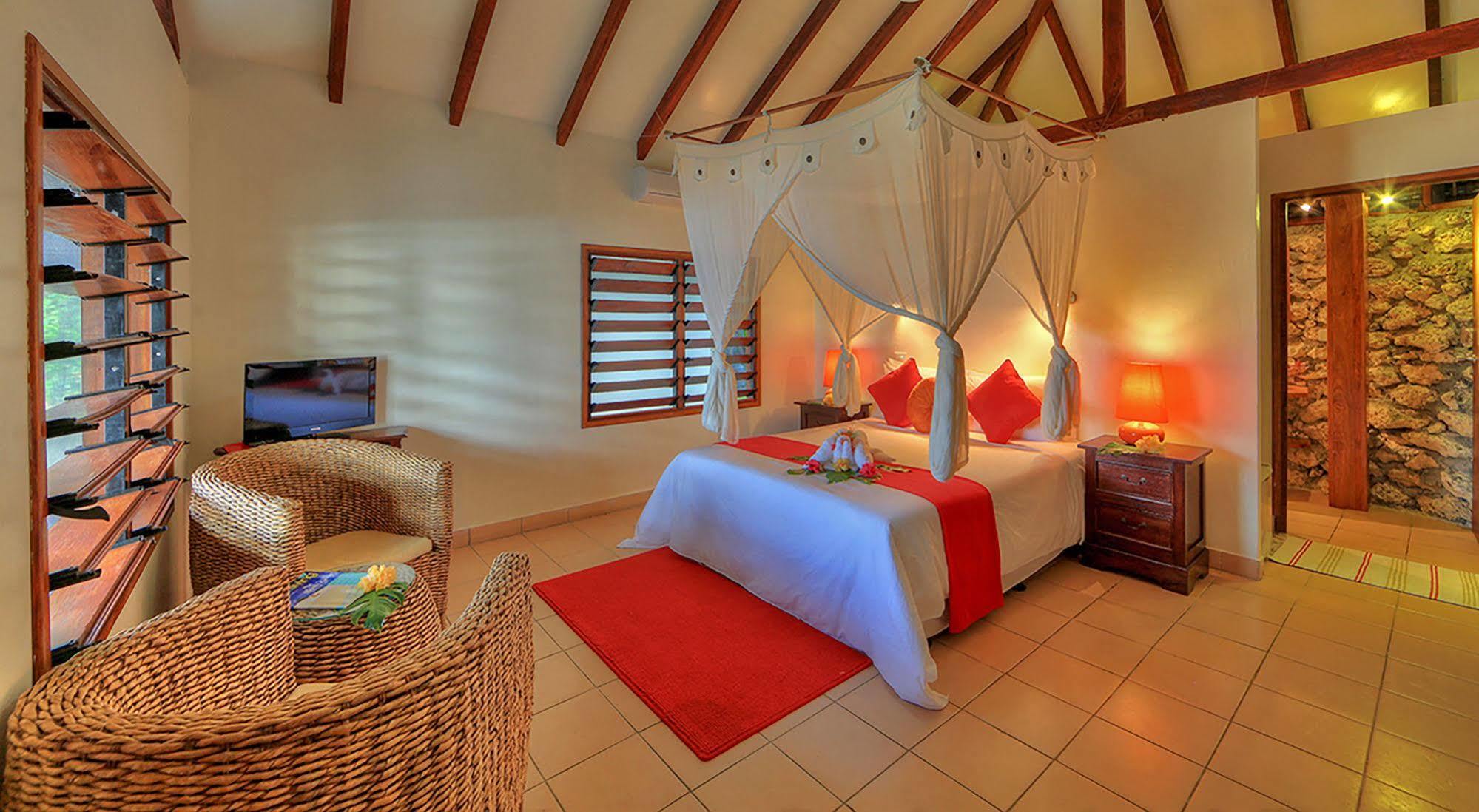 Coco Beach Resort Port Vila Kültér fotó